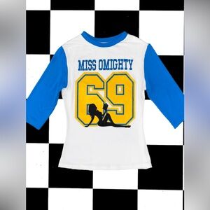 omighty White, Blue & Yellow Raglan Top